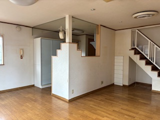 福山市御幸町森脇80番12　好立地美邸　木造2階建中古住宅 　